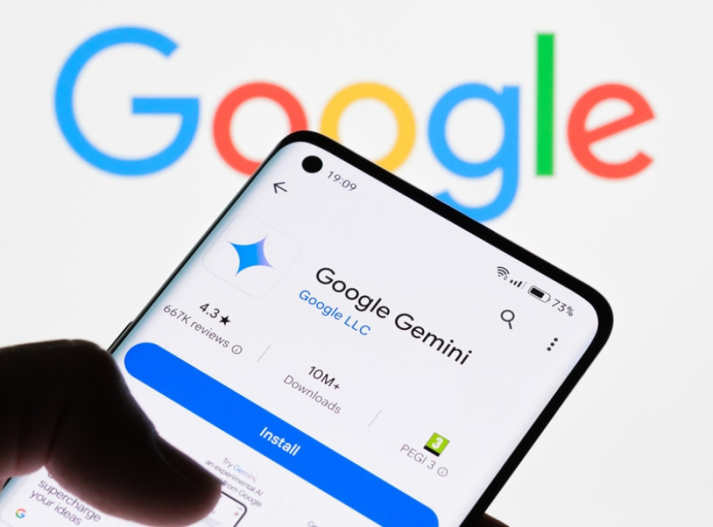 Gugl dodaje asistenta Džeminaj u televizore, automobile i druge Android uređaje