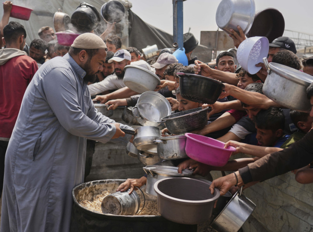 Svetski program za hranu saopštio da su mu ponestale zalihe hrane u Gazi zbog zatvaranja prelaza
