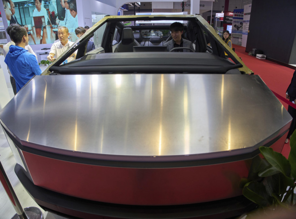 Na Sajmu automobila u Šangaju predstavljena vozila sa mini-kuhinjom i 4D projekcijama