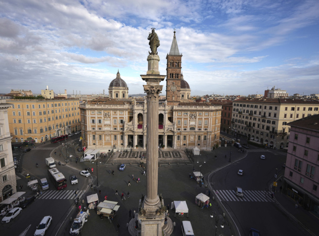 Objavljene fotografije groba pape Franje u rimskoj bazilici Santa Marija Mađore