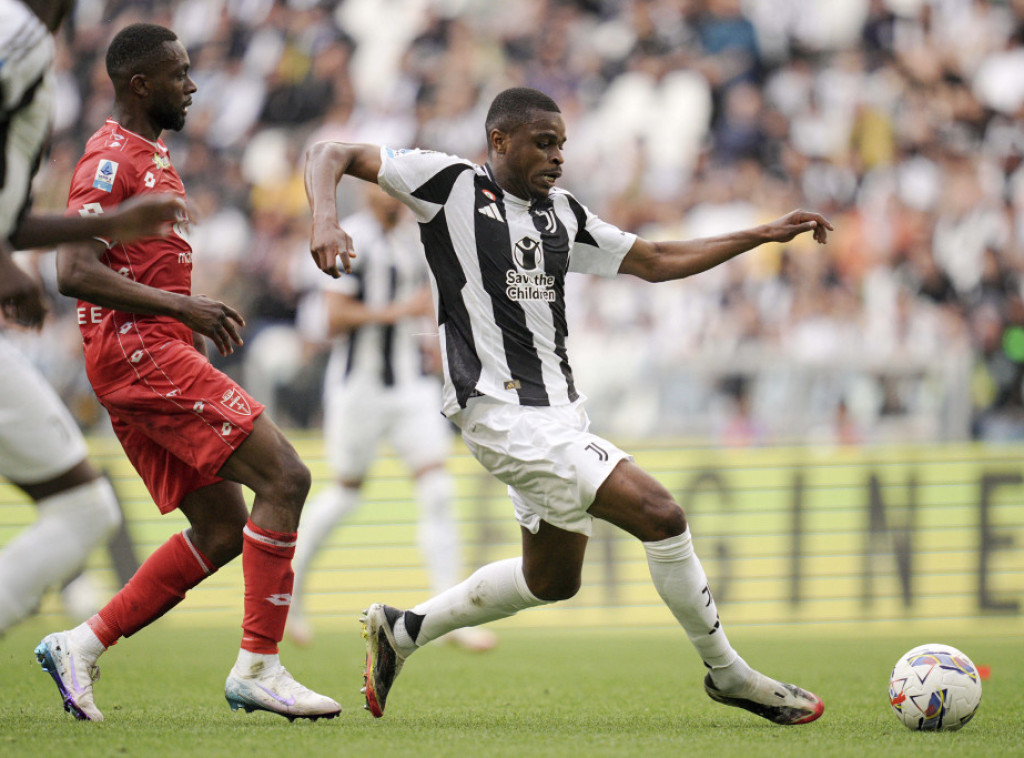 Fudbaleri Juventusa savladali Moncu u Seriji A