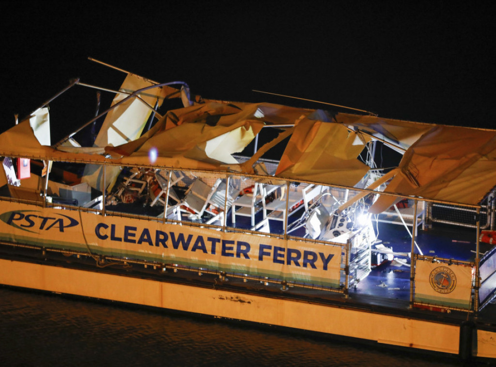 Više ljudi povređeno u sudaru čamca i trajekta na Floridi