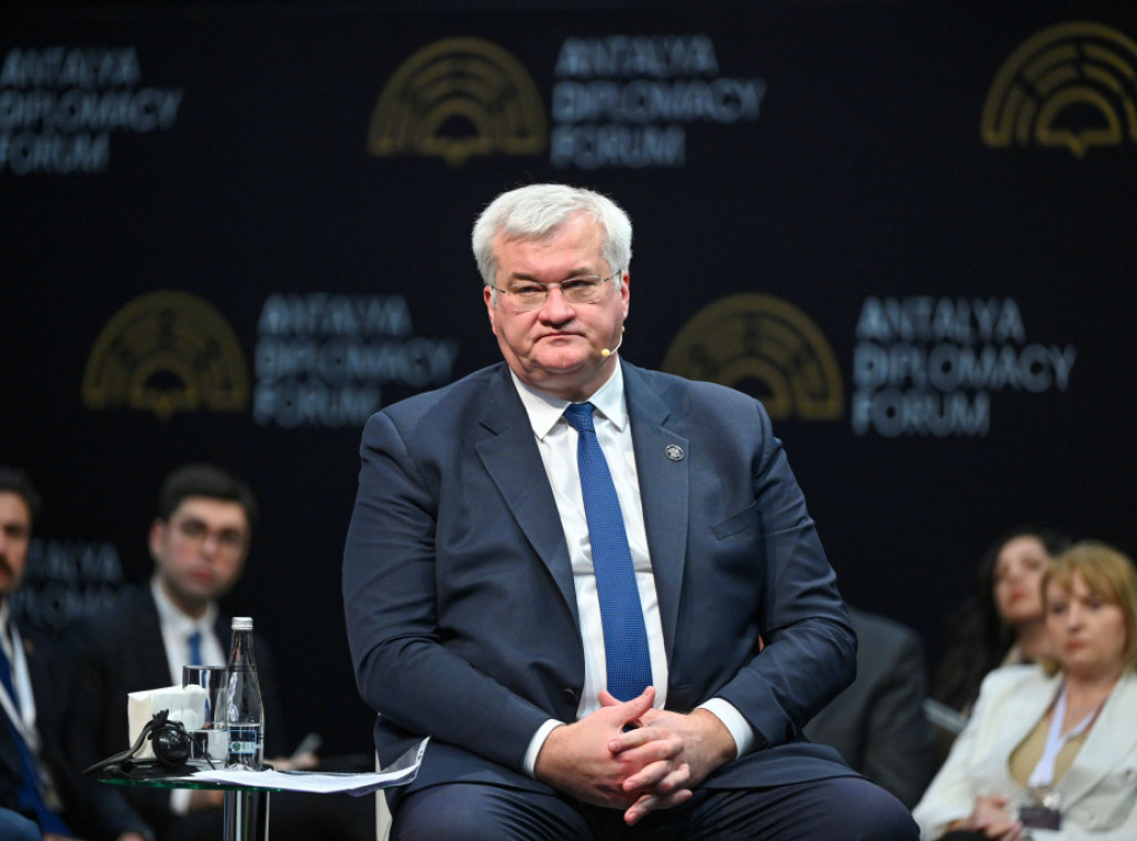 Andrij Sibiha: Ako Rusija zaista želi mir mora odmah prekinuti vatru, zašto čekati 8. maj