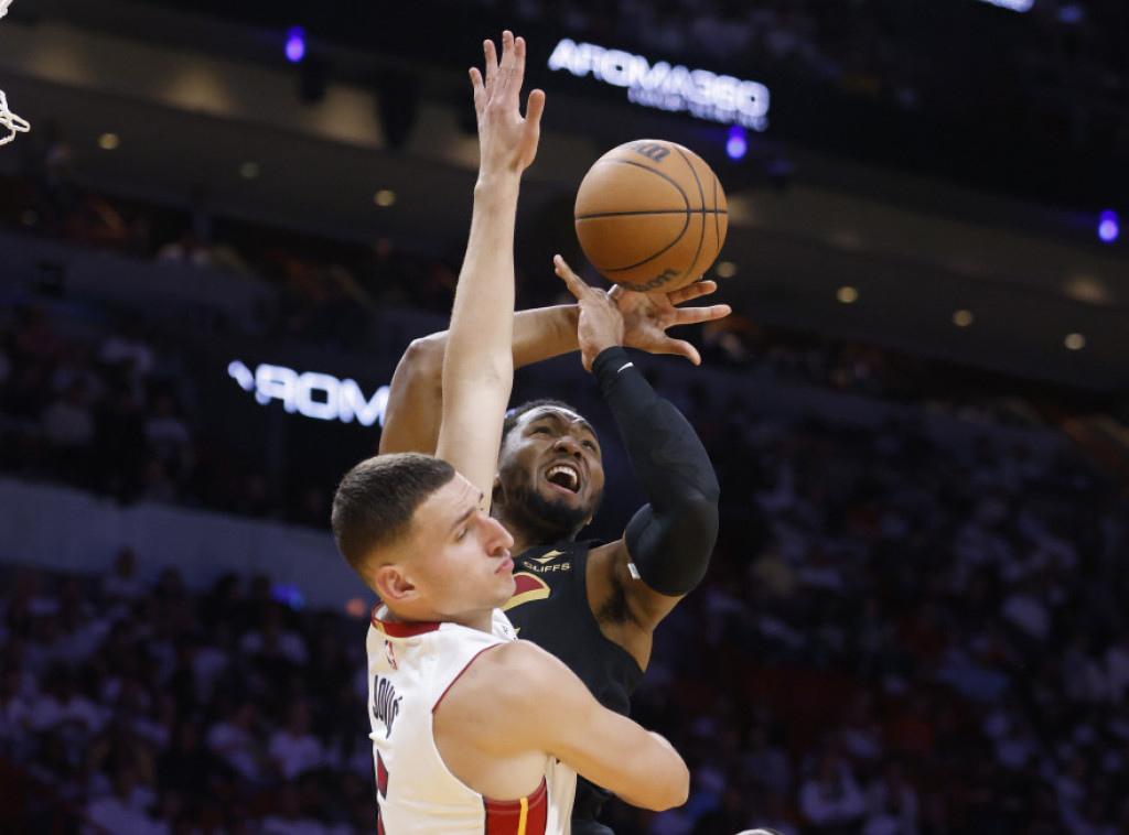 Košarkaši Klivlenda u polufinalu plej-ofa Istoka, Jović postigao 24 poena za Majami