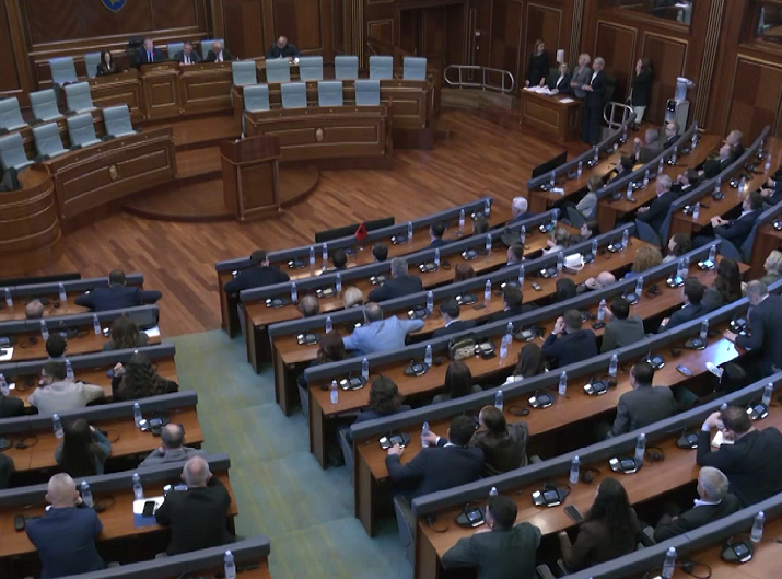 Konstitutivna sednica skupštine u Prištini prekinuta sedamnaesti put