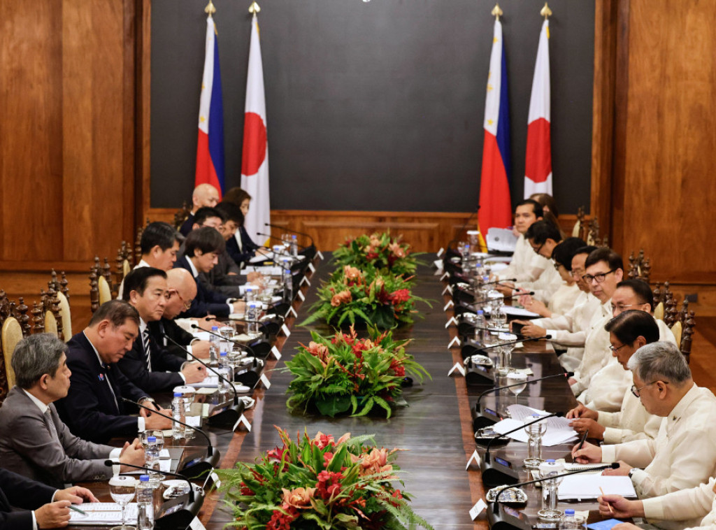Lideri Japana i Filipina najavili početak pregovora o bezbednosnim sporazumima