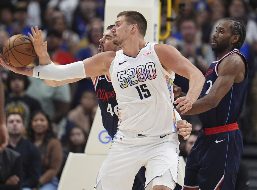 Fantastični Marej i Jokić vodili Denver do 3:2 protiv Klipersa, Bogdanović postigao 18 poena