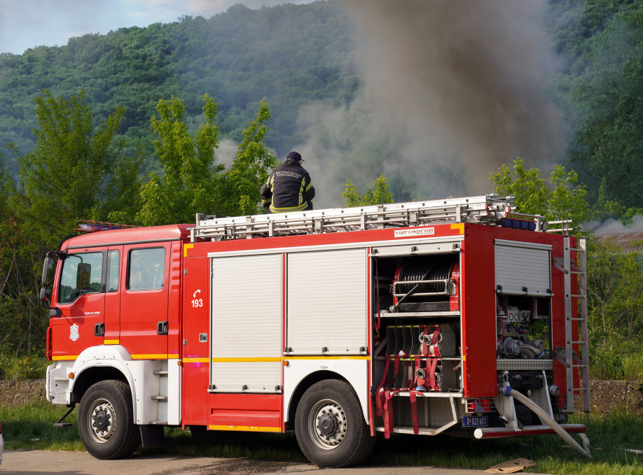 Požar na regionalnoj deponiji kod Leskovca