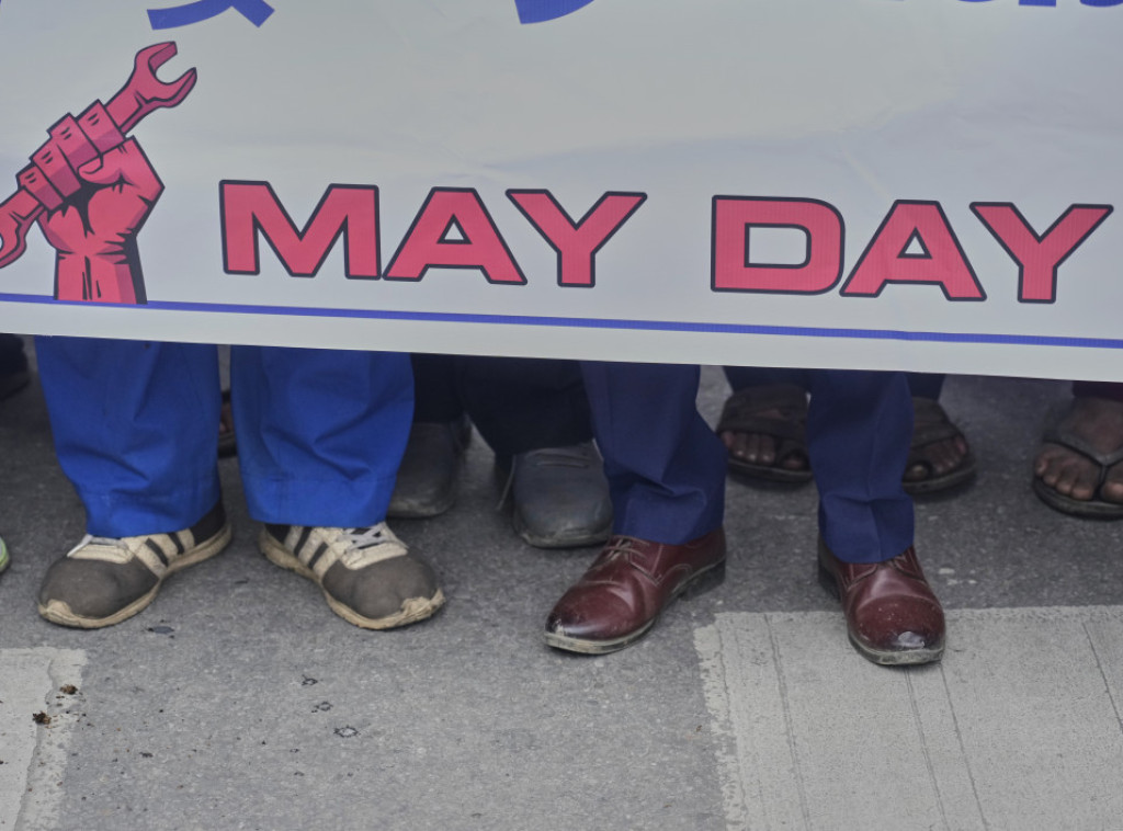 Hiljade ljudi širom Španije zahtevale zaštitu prava radnika i skraćenje radne nedelje
