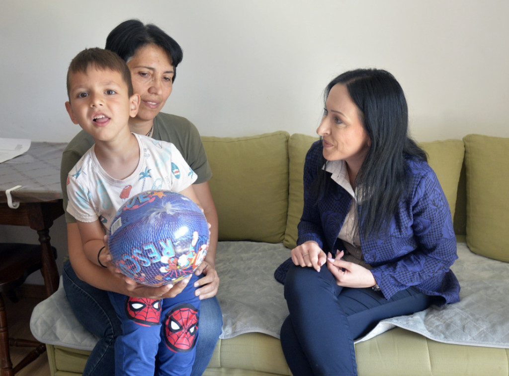 Jelena Žarić Kovačević: Država će pružiti podršku svim porodicama kojima je to potrebno