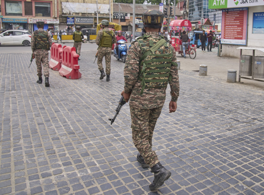 U pakistanskom Kašmiru zatvorene religiozne škole, zbog straha od indijskih udara