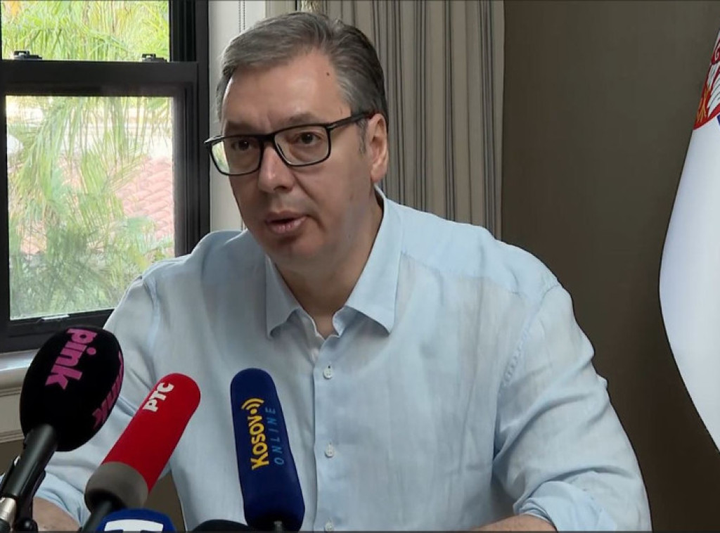 Vučić: Skupovi blokadera i opozicije propali, najvažniji skup bio u Ćacilendu