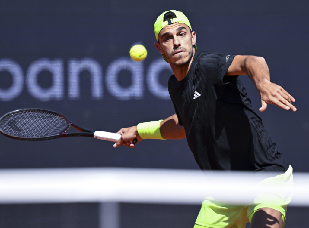 Serundolo pobedio Menšika i plasirao se u polufinale Mastersa u Madridu