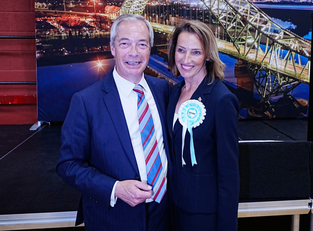 Partija Najdžela Faraža pobedila laburiste na lokalnim izborima u dva mesta