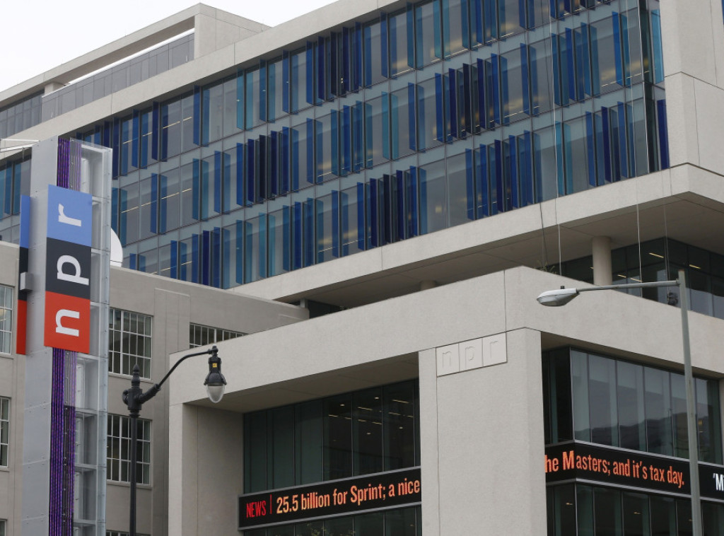 Tramp potpisao izvršnu naredbu o blokiranju finansiranja Nacionalnog javnog radija