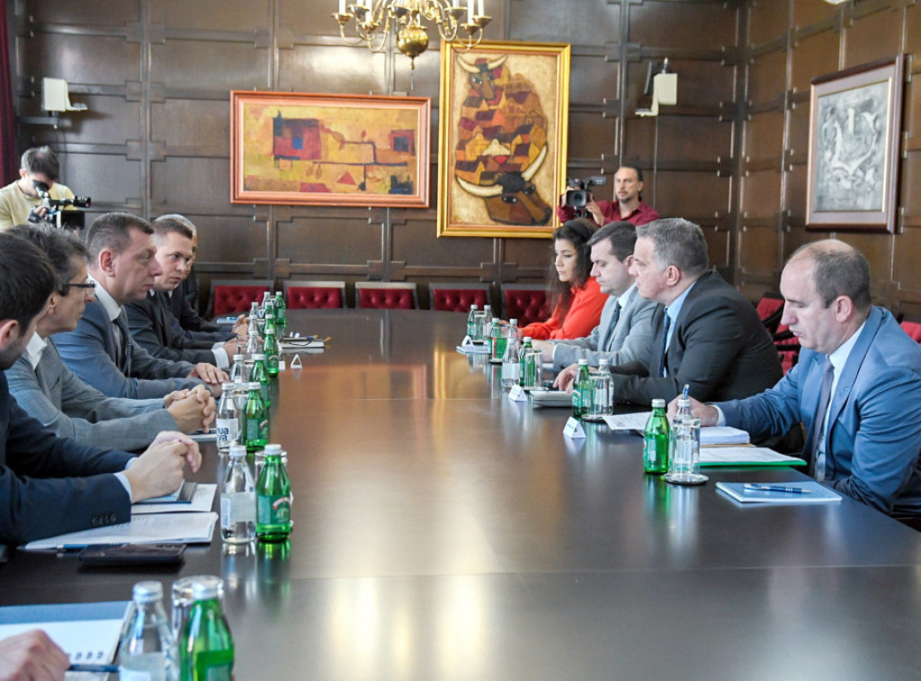 Stanković, Markoski i Otot razgovarali o stanju u školstvu i normalizaciji nastave