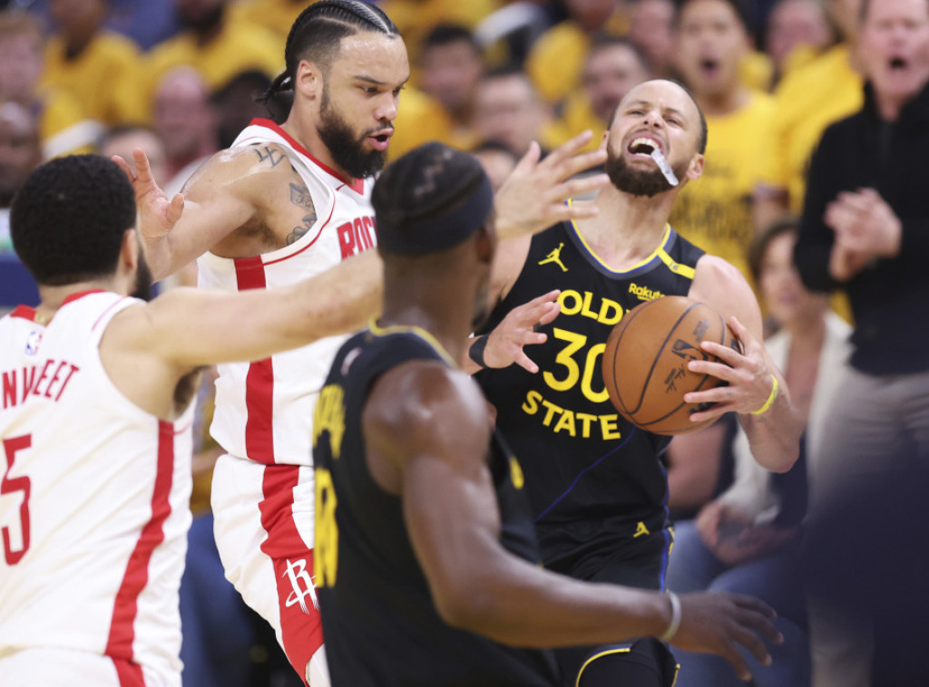 Košarkaši Hjustona izjednačili na 3:3 protiv Golden Stejta u plej-ofu NBA lige