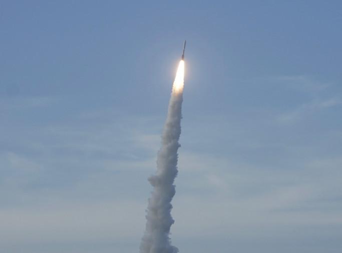 Američka mornarica uspešno testirala hipersoničnu raketu sa svemirske stanice