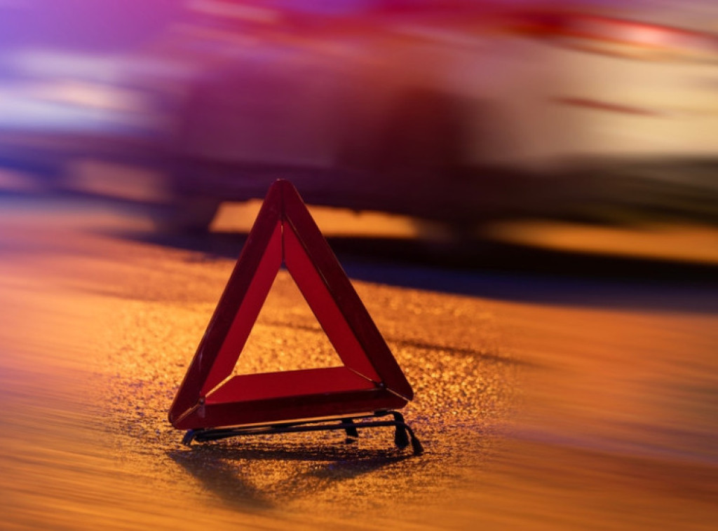 Sudar automobila i voza u Požarevcu, nema povređenih