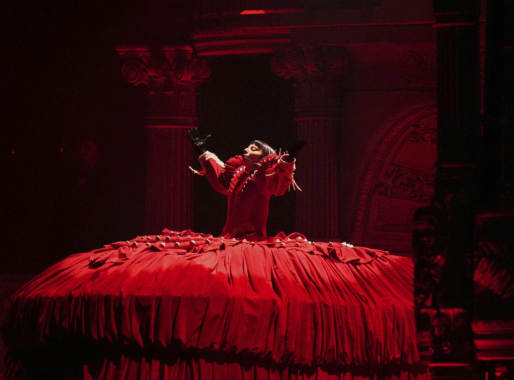 Lejdi Gaga održala besplatan koncert na plaži Kopakabana u Rio de Žaneiru