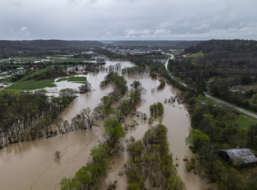 U poplavama izazvanim jakim kišama u Avganistanu, poginule dve, povređene tri osobe