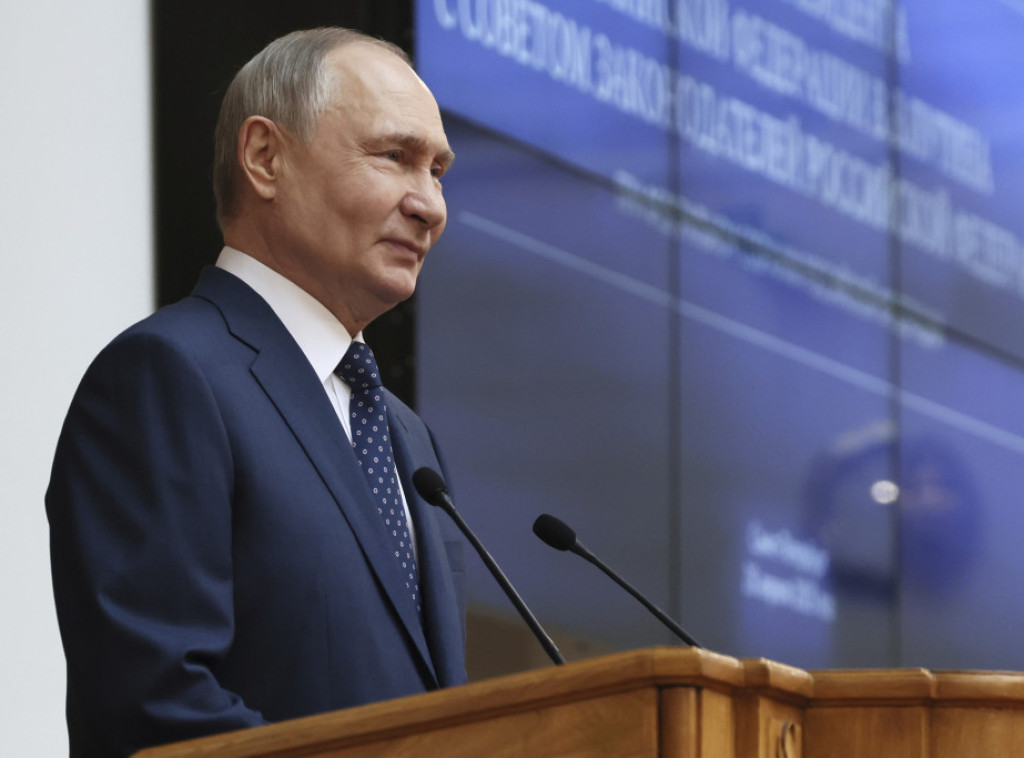 Putin se obratio Nemcima na nemačkom jeziku i pozvao ih da se ne dive nacistima