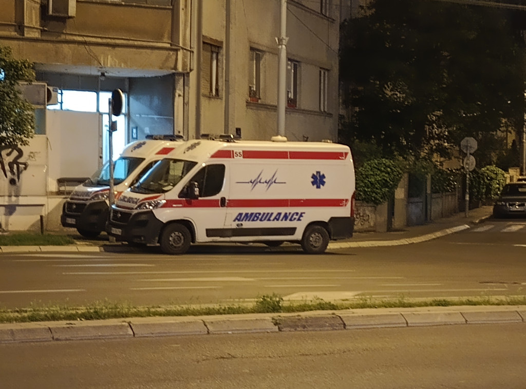 Hitna pomoć: Tri osobe lakše povređene u tri udesa u Beogradu