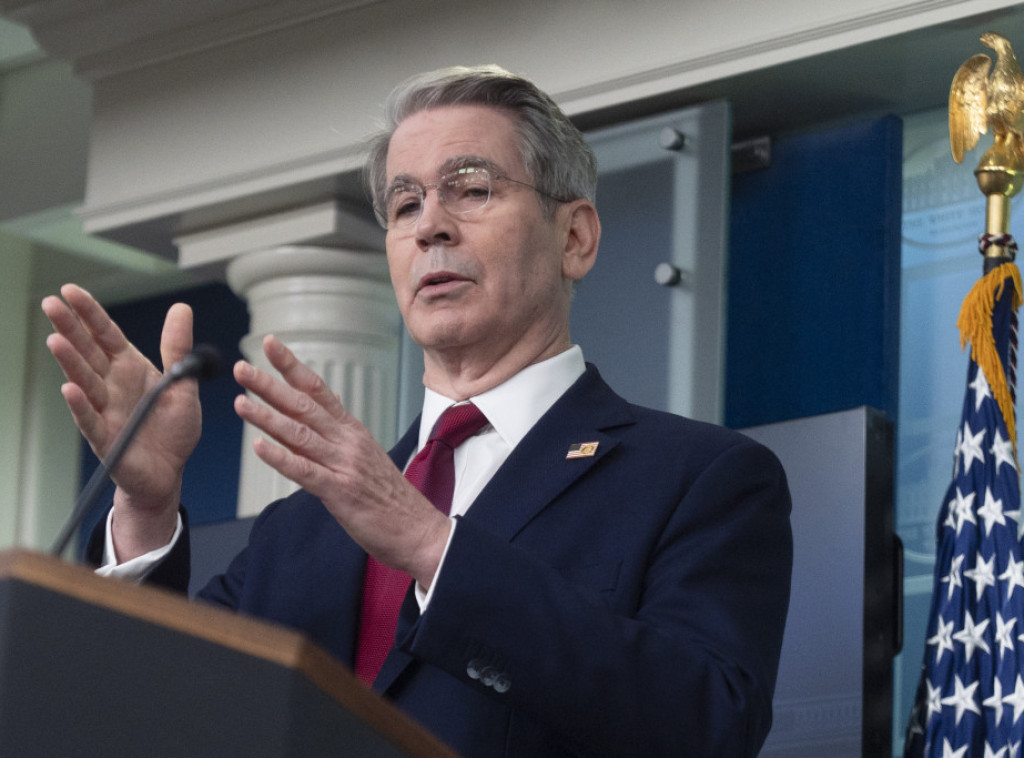 Besent: Trampove carine, smanjenja poreza i deregulacija dovešće do ulaganja u SAD