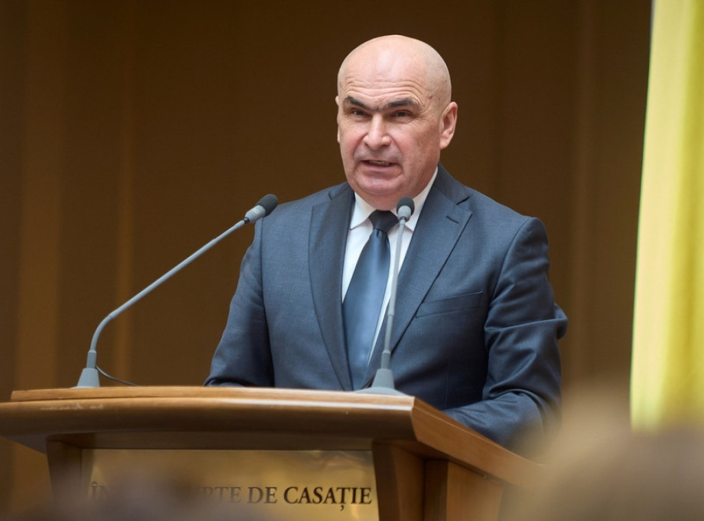 Podnet zahtev za izglasavanje nepoverenja Bolojanu, rasprava o predlogu 5. maja