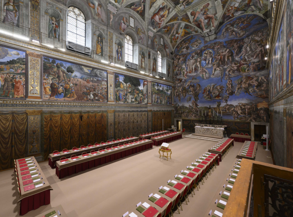 Politiko: Kardinali gledaju film "Konklava" kako bi saznali kako konklava izgleda