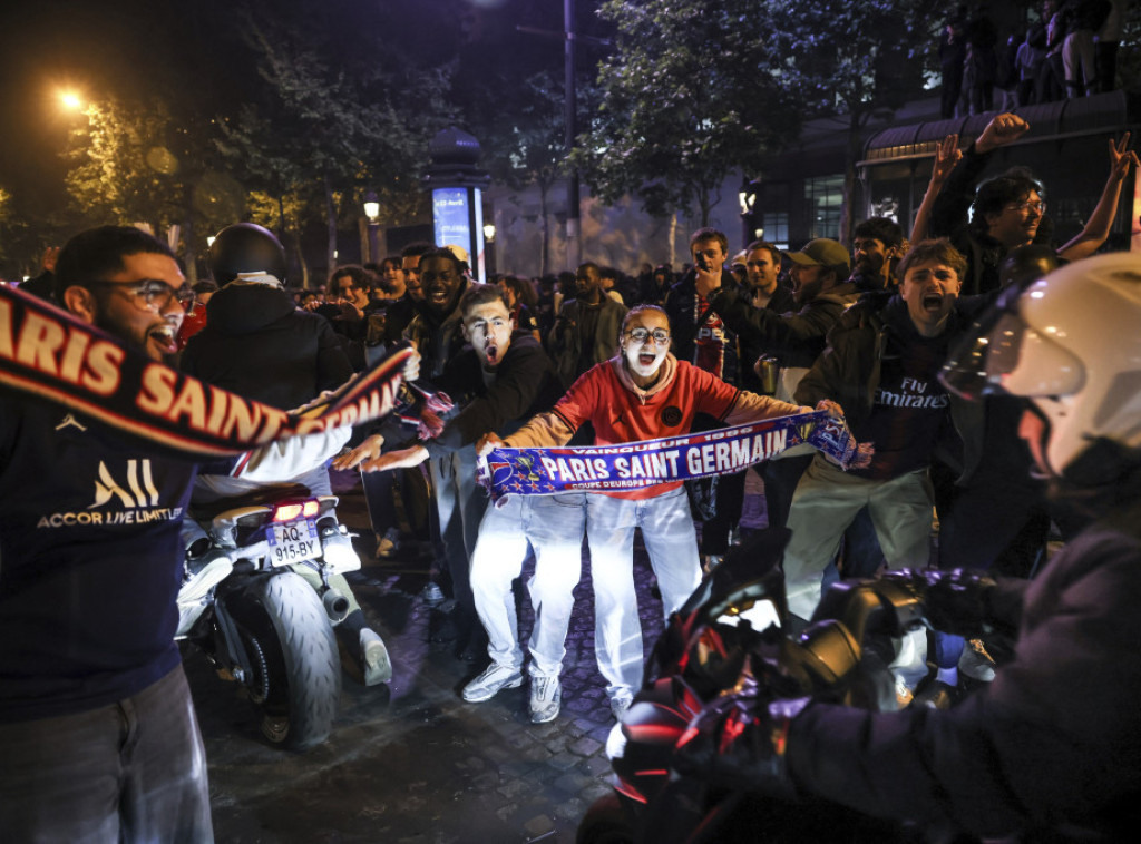 Troje hospitalizovano, a 44 uhapšeno posle nereda nakon pobede PSŽ u Parizu