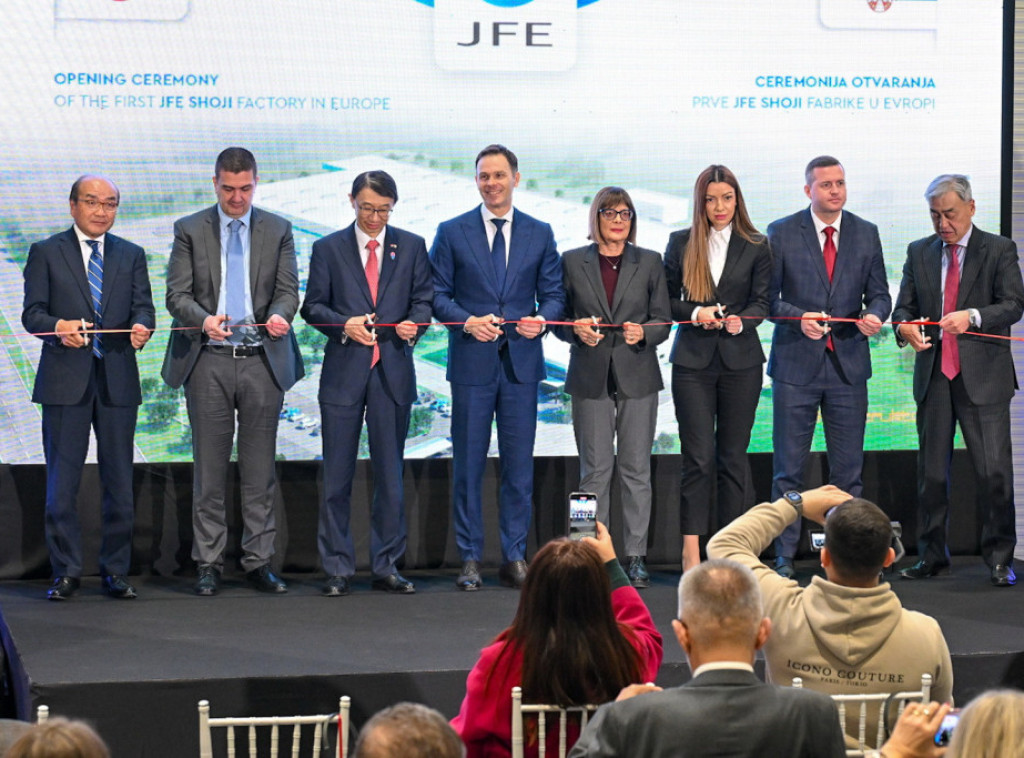 Maja Gojković: Za godinu dana urađeno mnogo u oblasti zdravstva, obrazovanja, infrastrukture