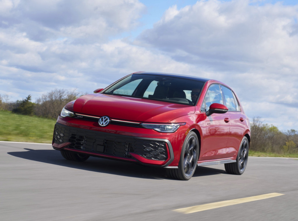 Folksvagen dominira na nemačkom tržištu električnih vozila, Tesla ispala iz prvih 10