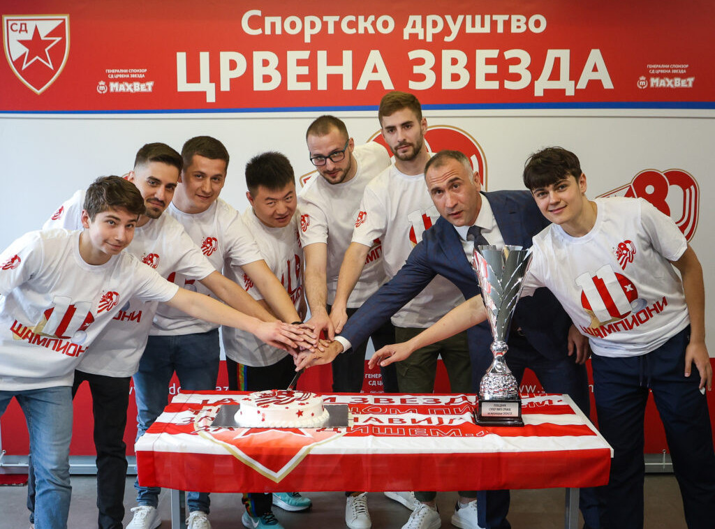 SD Crvena zvezda proslavilo osvajanje 11. šampionske titule stonotenisera