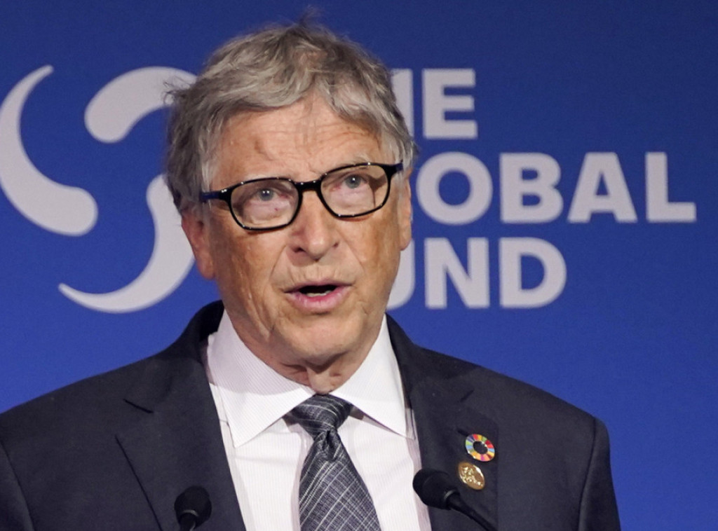 Bil Gejts obećao da će pokloniti skoro celo svoje bogatstvo u naredne dve godine