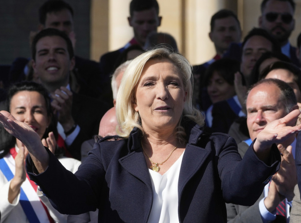 Le Pen: Verujte mi ovde sam, borbenija nego ikada
