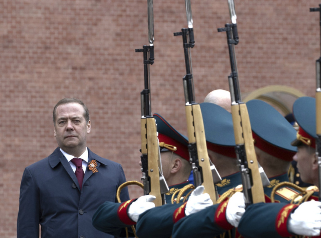 Medvedev: Jednog dana će doći do pomirenja sa neprijateljskim zemljama
