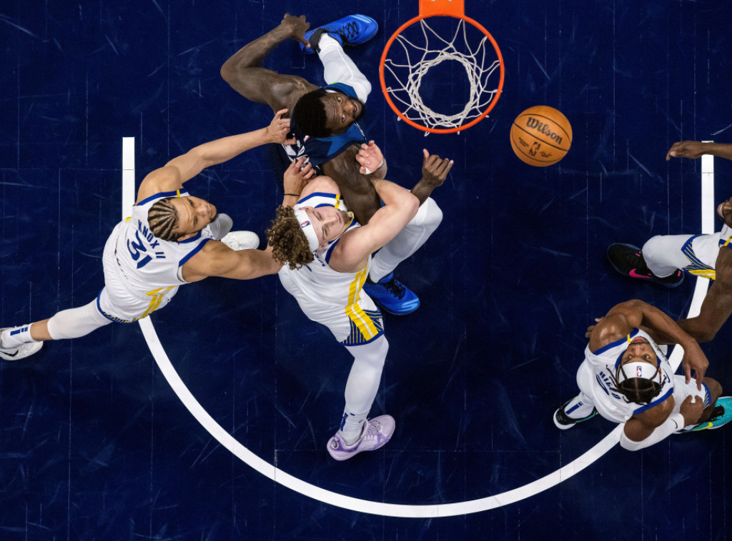 Košarkaši Minesote izjednačili na 1:1 protiv Golden Stejta u plej-ofu NBA lige
