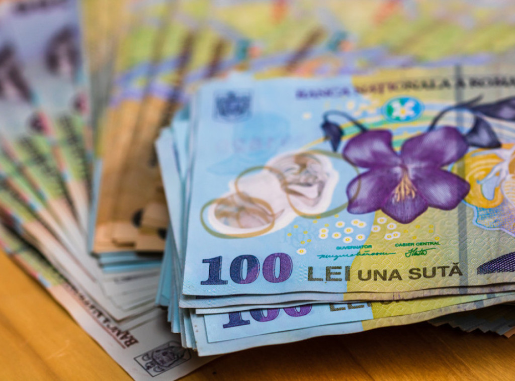 Rumunska valuta pala na istorijski minimum usred političkih previranja