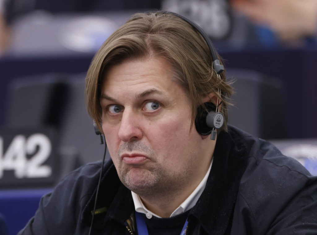 Pokrenuta istraga protiv poslanika AfD-a Maksimilijana Kraha zbog primanja mita