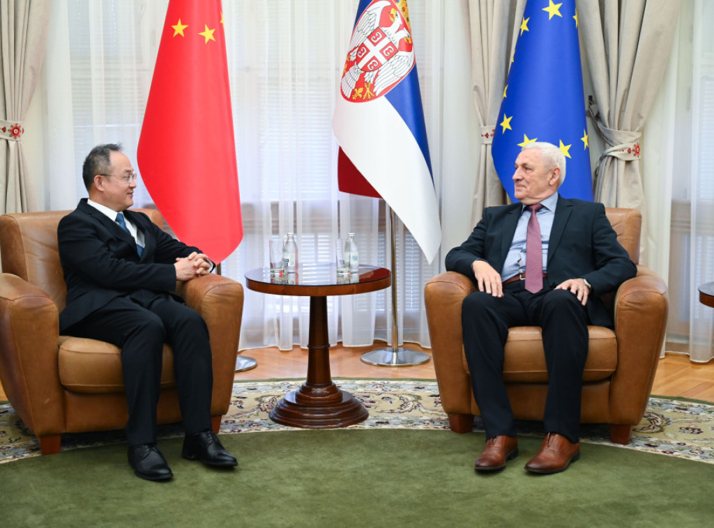 Bela Balint se sastao sa ambasadorom Kine: Cilj kontinuirani napredak