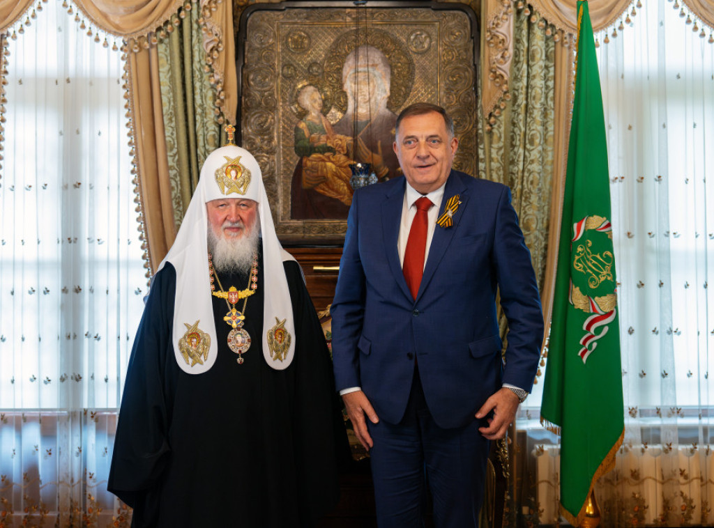 Dodik razgovarao sa patrijarhom Kirilom: Reči podrške narodu Srpske u Moskvi je blaglosov