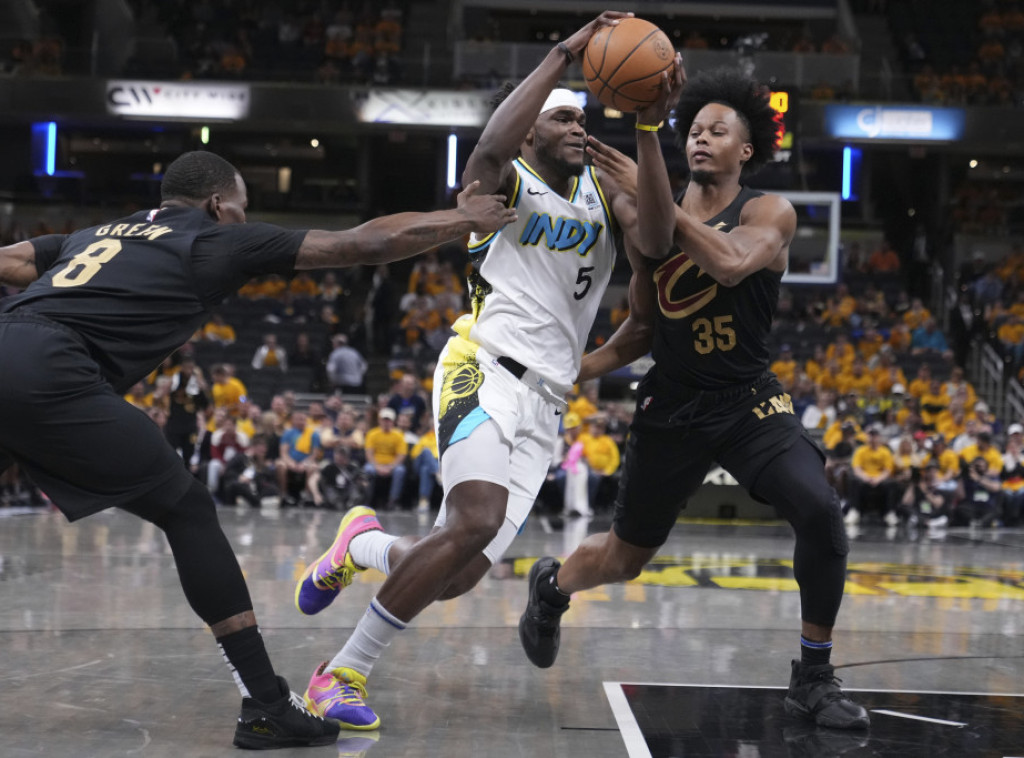 Košarkaši Klivlenda savladali Indijanu u plej-ofu NBA lige