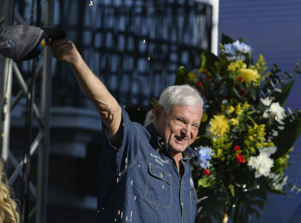 Bivši predsednik Paname Martineli napustio ambasadu Nikaragve, dobio azil u Kolumbiji