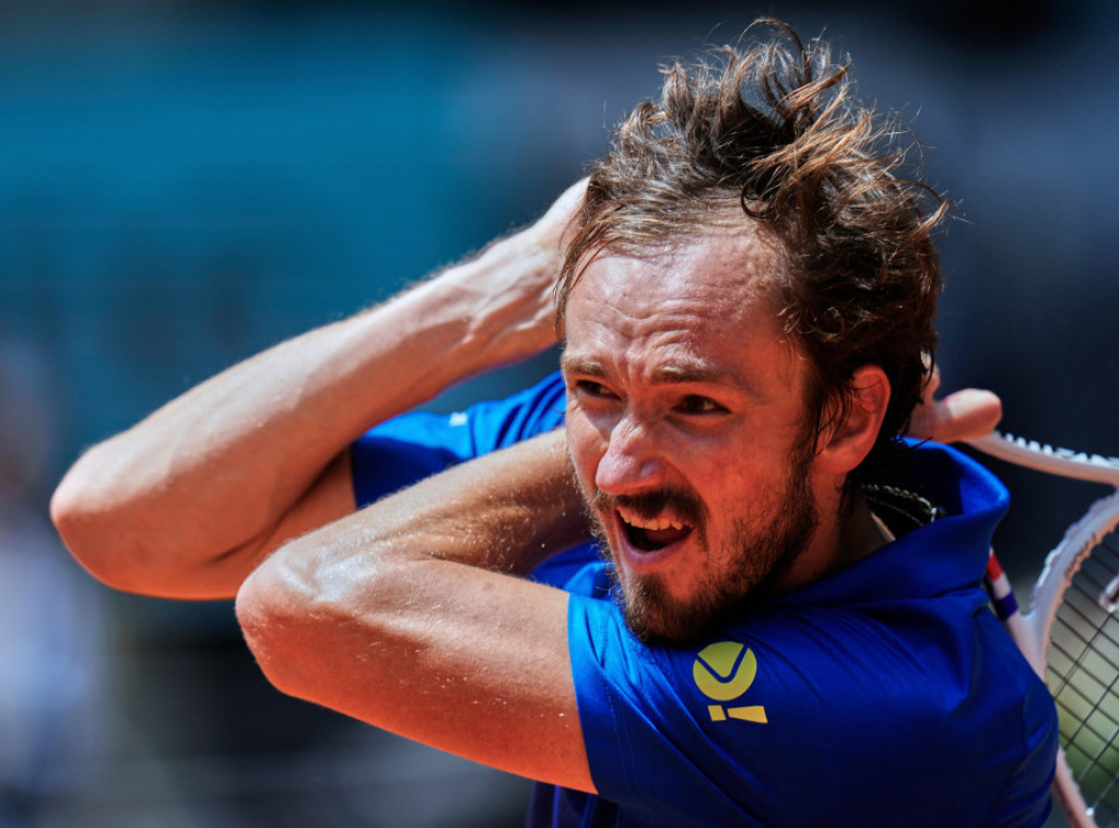 Medvedev u osmini finala Mastersa u Rimu, Cicipas eliminisan