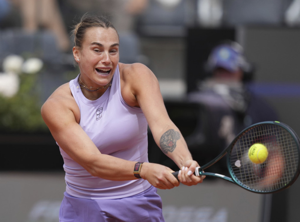 Sabalenka i Kostjuk u osmini finala turnira u Rimu