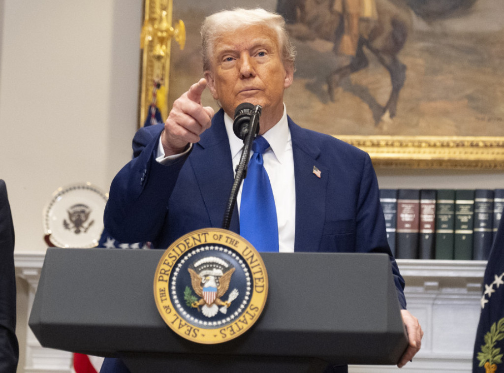 Tramp traži od proizvođača lekova da dobrovoljno snize cene u SAD