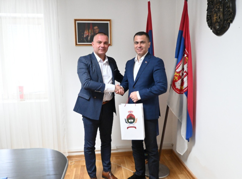 Đorđe Milićević u poseti Osečini, razmatrane inicijative za jačanje veza Srbije i dijaspore