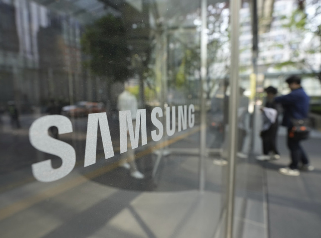 Samsung predstavio novi Galaksi S25 Edž sa početnom cenom od 1.250 evra