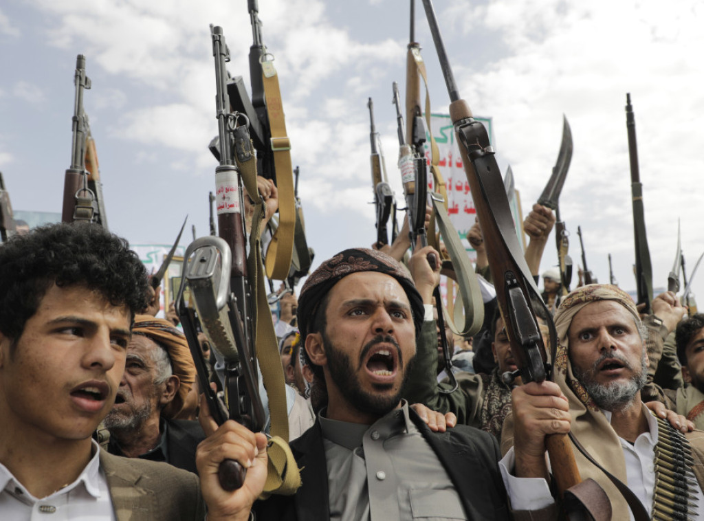 Rojters: SAD imale naznake da Huti žele primirje pre sporazuma o prekidu vatre